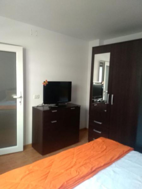 CASA CU FLORI Constanta